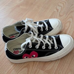 Comme Des Garcons Play Converse Black Sneaker With Red Heart Size W6/M4
